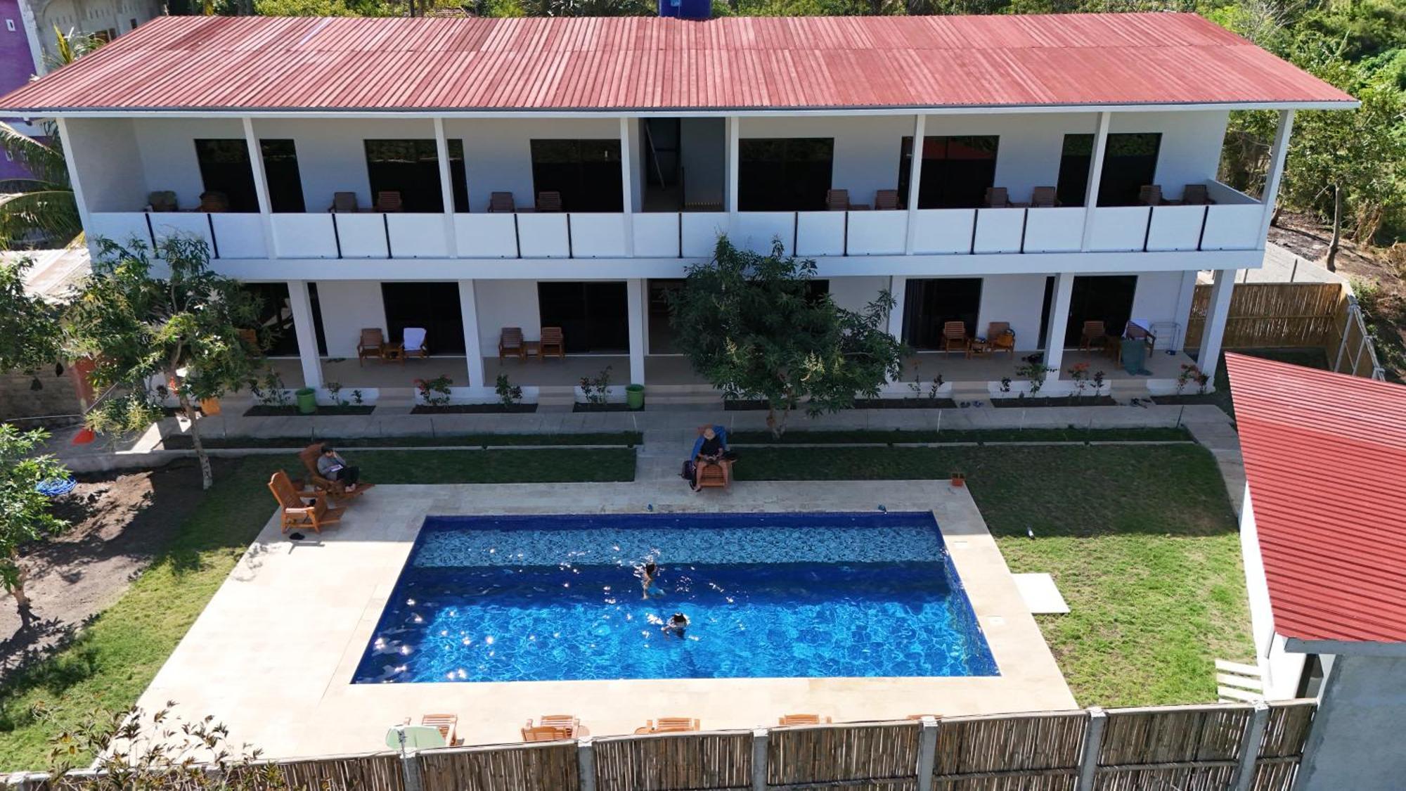 Satu Hati Hotel Ekas Exterior photo